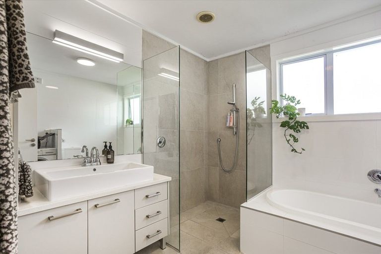 Photo of property in 29 Hororata Road, Hauraki, Auckland, 0622