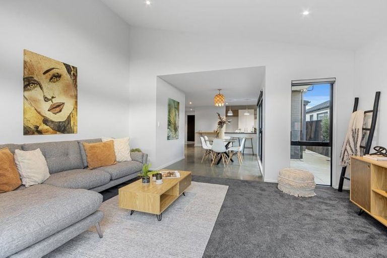 Photo of property in 27 Edwin Ebbett Place, Wigram, Christchurch, 8025
