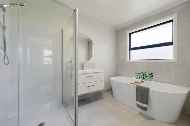 Photo of property in 10 Oralee Terrace, Peacocke, Hamilton, 3206