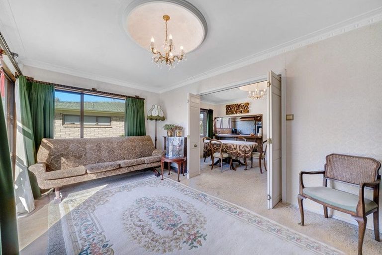 Photo of property in 90 Motatau Road, Papatoetoe, Auckland, 2025