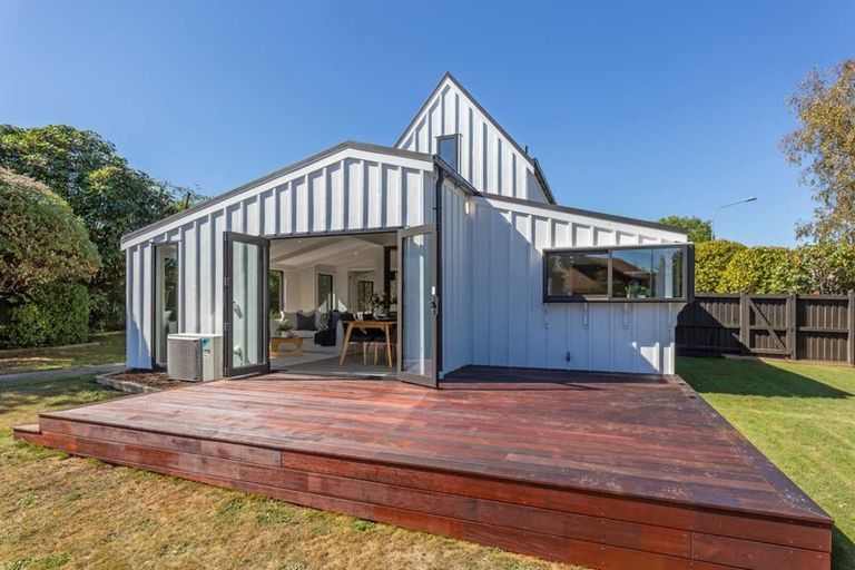 Photo of property in 28 Muir Avenue, Halswell, Christchurch, 8025