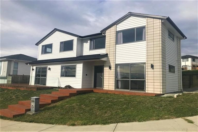 Photo of property in 19 Resolution Drive, Gulf Harbour, Whangaparaoa, 0930