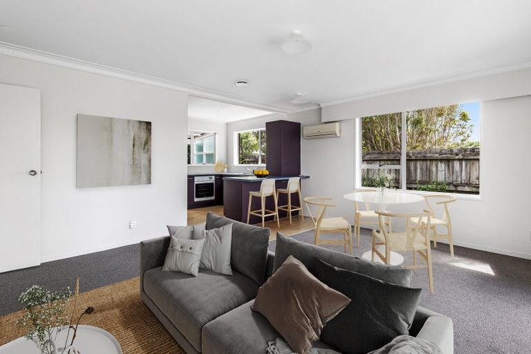 Photo of property in 2/111 Florence Avenue, Orewa, 0931