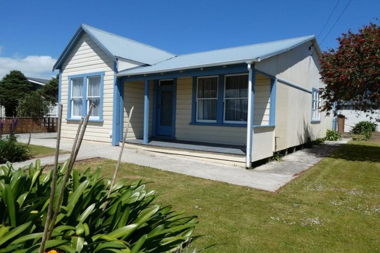 Photo of property in 84 Peel Street, Westport, 7825