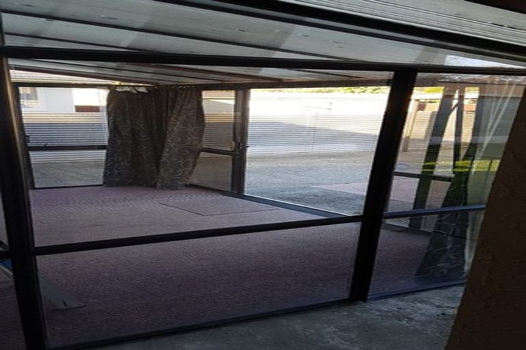 Photo of property in 180 Tremaine Avenue, Westbrook, Palmerston North, 4412