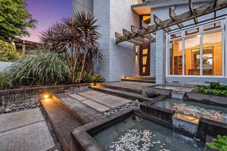 Photo of property in 132 River Road, Hamilton East, Hamilton, 3216