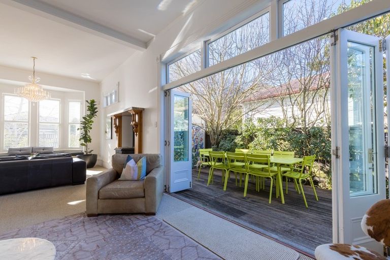 Photo of property in 380 Hardy Street East, Maitai, Nelson, 7010