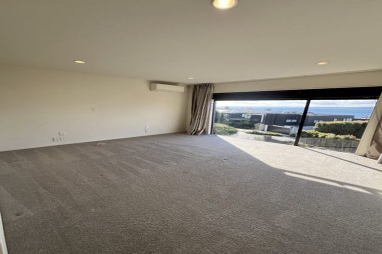 Photo of property in 26 Marama Street, Castor Bay, Auckland, 0620