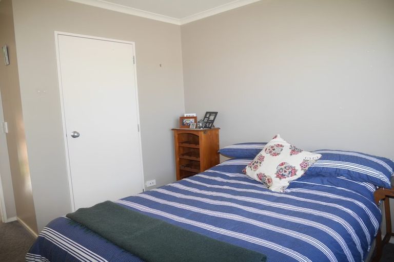 Photo of property in 121 Weggery Drive, Waikanae Beach, Waikanae, 5036