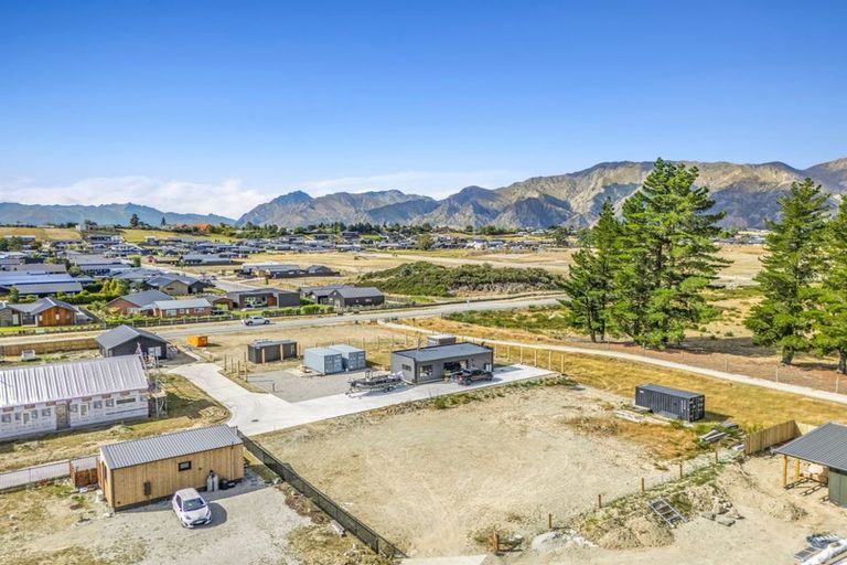 Photo of property in 19 Lost Burn Road, Lake Hawea, 9382