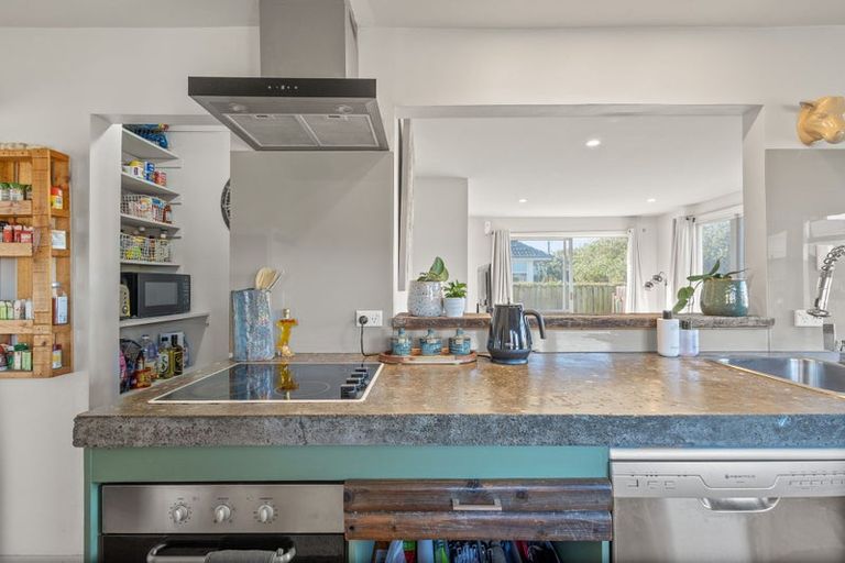 Photo of property in 21 Corhampton Street, Aranui, Christchurch, 8061