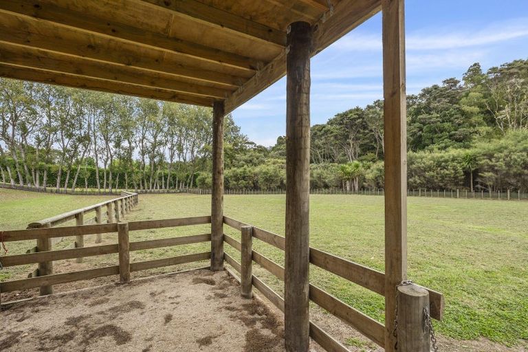 Photo of property in 16 Robinson Road, Coatesville, Albany, 0793