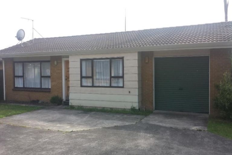 Photo of property in 1/2 Short Street, Papakura, 2110