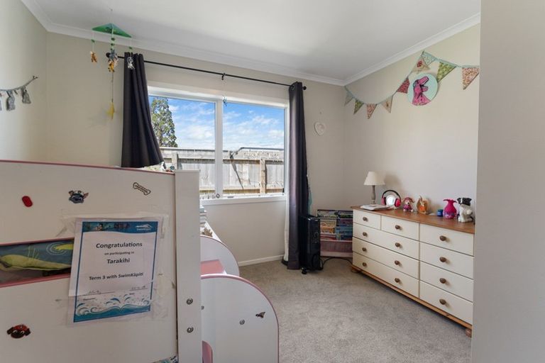 Photo of property in 5 Kingi Te Ahoaho Place, Otaki, 5512