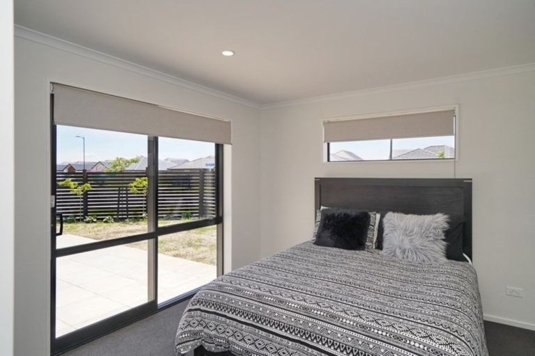 Photo of property in 34 Katrine Drive, Marshland, Christchurch, 8083