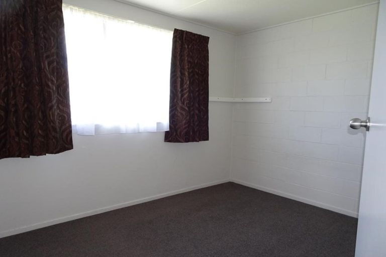 Photo of property in 12a Columbus Crescent, Flaxmere, Hastings, 4120