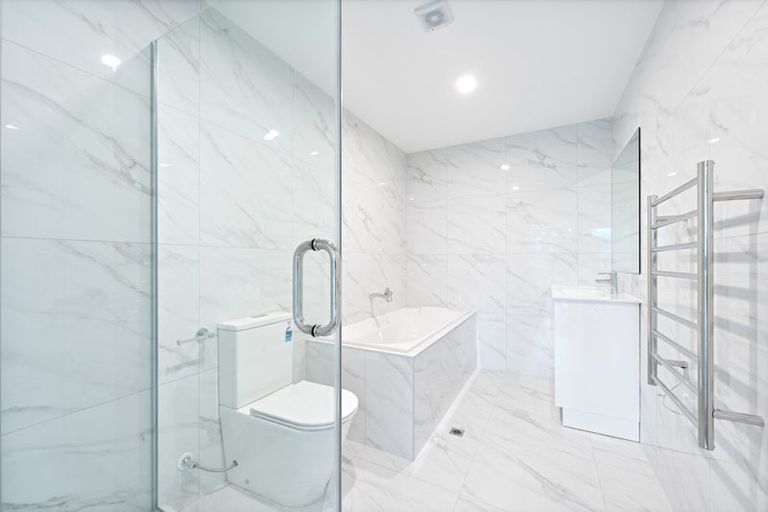 Photo of property in 64a Sungrove Rise, Sunnyvale, Auckland, 0612