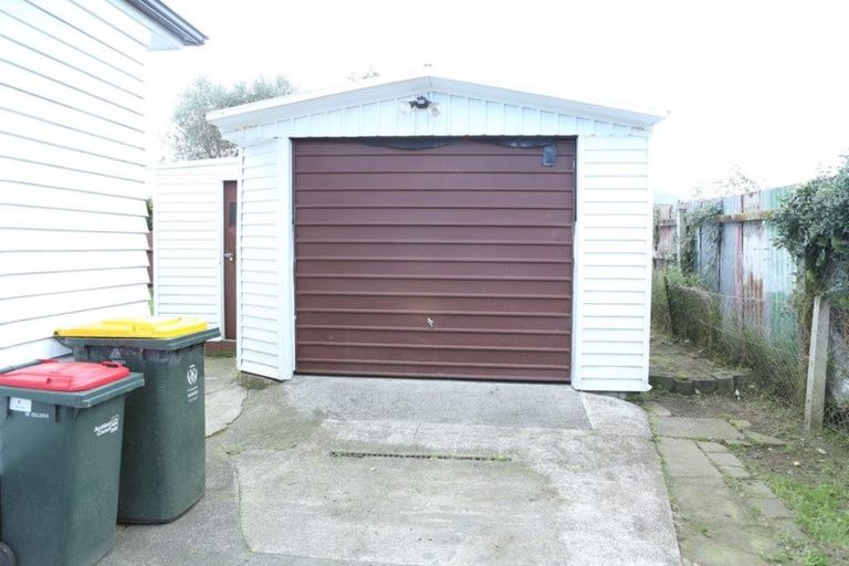 Photo of property in 6 Bettina Place, Manurewa, Auckland, 2102