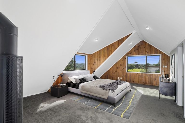 Photo of property in 390 Paremoremo Road, Paremoremo, Auckland, 0632