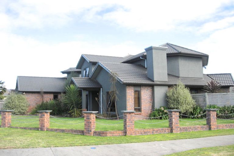 Photo of property in 2 Kilmuir Place, Rototuna, Hamilton, 3210