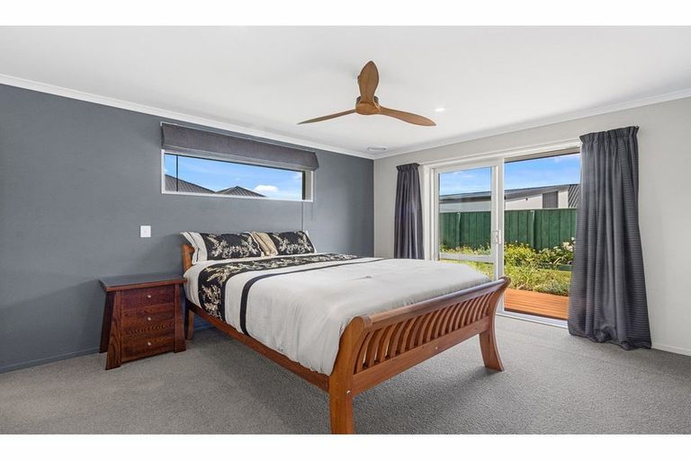 Photo of property in 11 Sheehan Street, Halswell, Christchurch, 8025