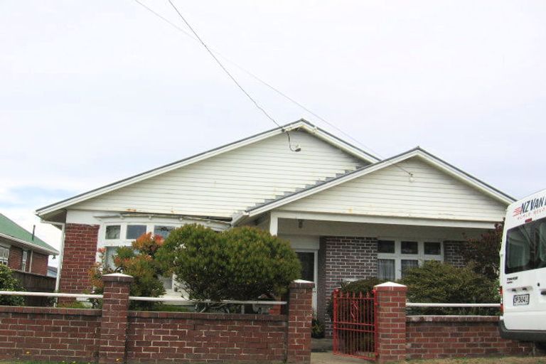 Photo of property in 60 Lonsdale Crescent, Rongotai, Wellington, 6022