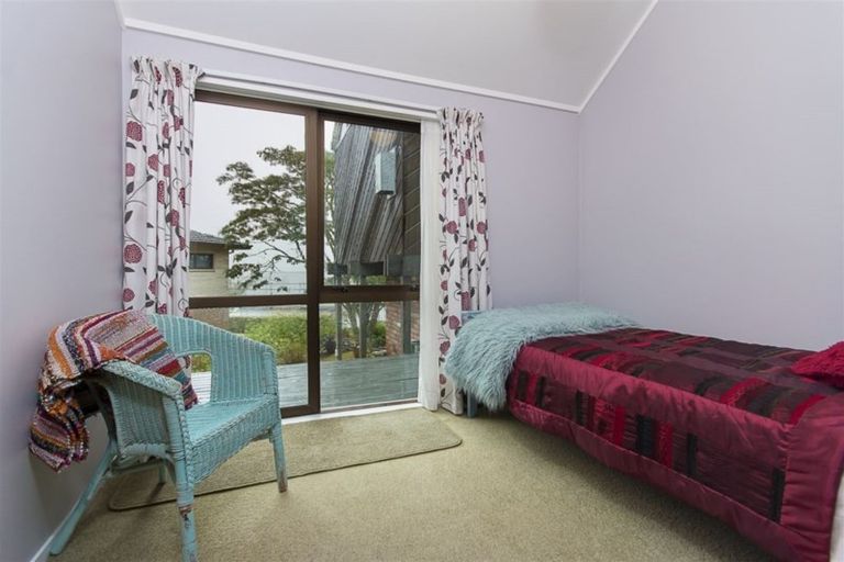 Photo of property in 6 Dunolly Place, Pukekohe, 2120