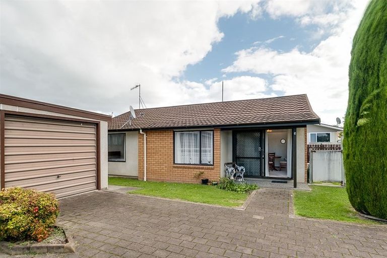 Photo of property in 3/11 Nuffield Avenue, Marewa, Napier, 4110