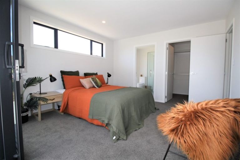 Photo of property in 53 Vinistra Road, Kumeu, 0810