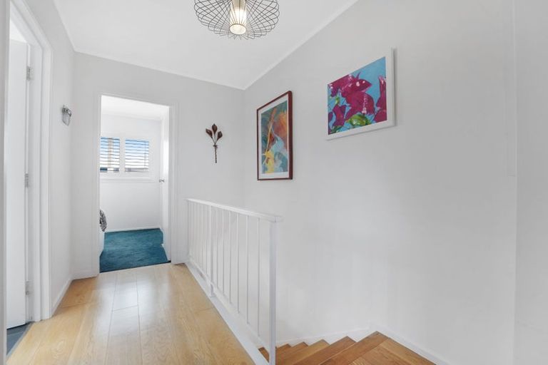 Photo of property in 10/72 Kitchener Road, Milford, Auckland, 0620