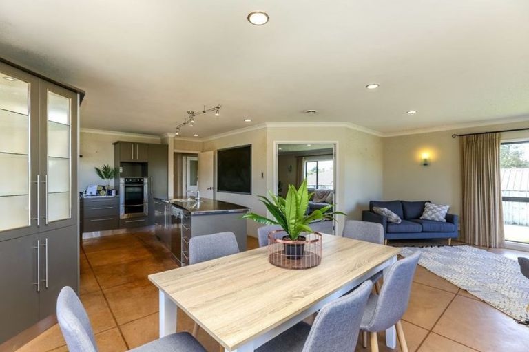 Photo of property in 3 Rotokare Crescent, Whalers Gate, New Plymouth, 4310