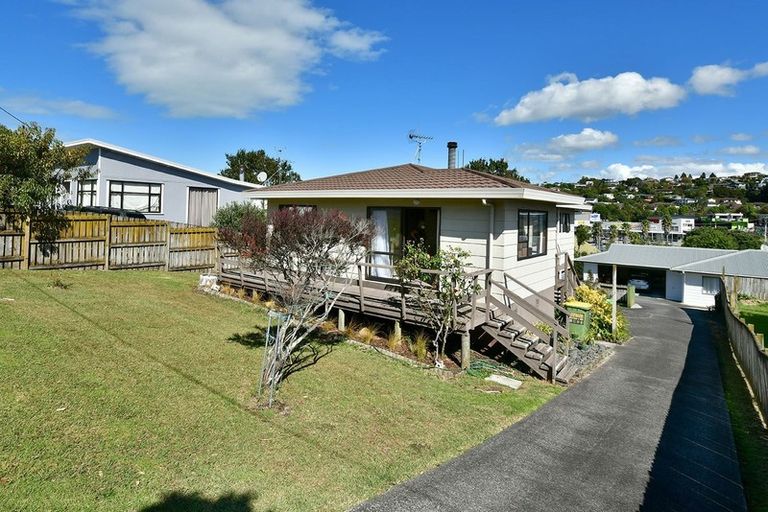 Photo of property in 9 Matai Road, Stanmore Bay, Whangaparaoa, 0932