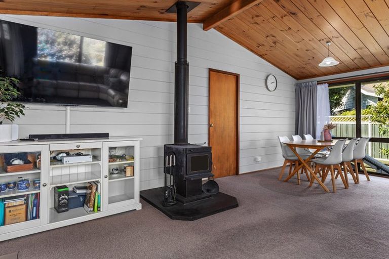 Photo of property in 2 Windsor Rise, Whakatane, 3120