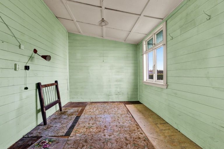 Photo of property in 43 Miro Street, Inglewood, 4330