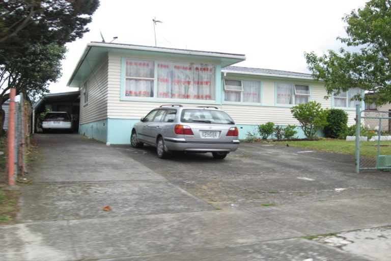 Photo of property in 14 Cape Road, Mangere, Auckland, 2022