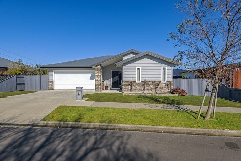 Photo of property in 22 Varsity Heights, Fitzherbert, Palmerston North, 4410