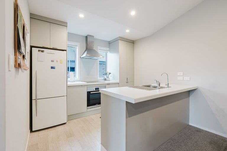 Photo of property in 135 Forest Lake Road, Forest Lake, Hamilton, 3200