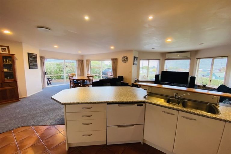 Photo of property in 1 Marvel Way, Pukekohe, 2120