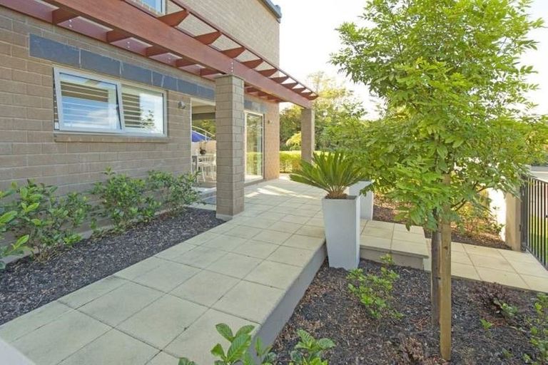 Photo of property in 297 Millwater Parkway, Silverdale, 0932