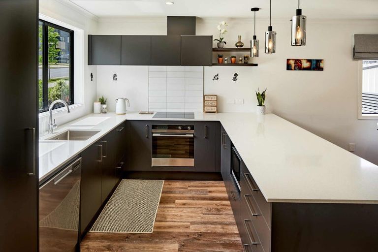 Photo of property in 6 Holystone Road, Whitby, Porirua, 5024