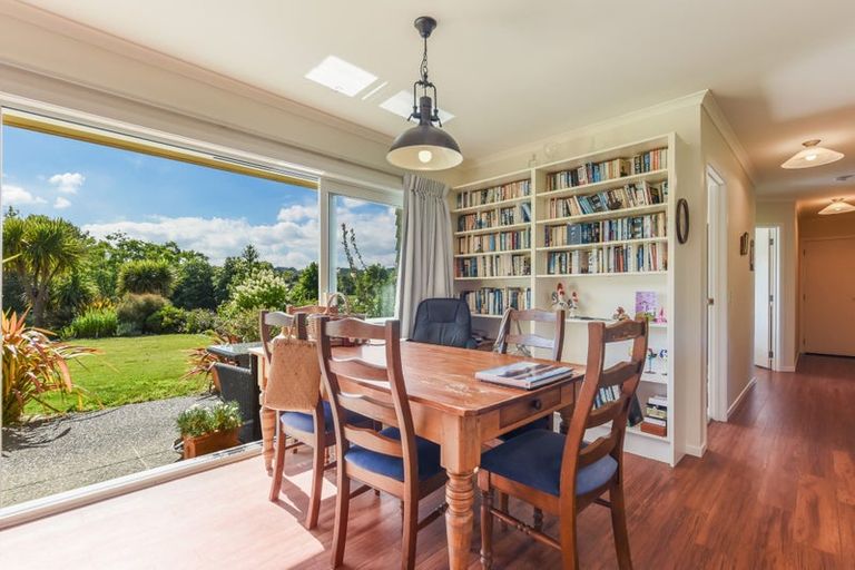 Photo of property in 927 Waiwhero Road, Ngatimoti, Motueka, 7196