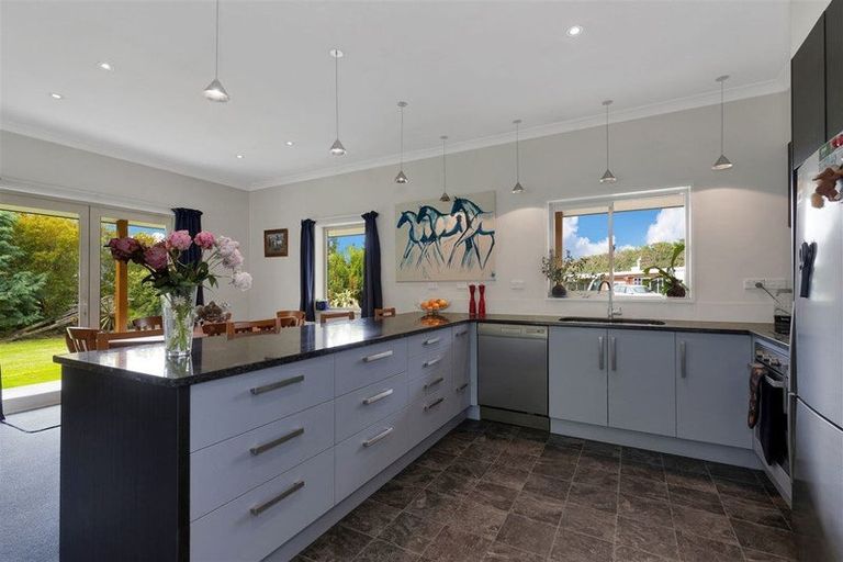 Photo of property in 2162 North Eyre Road, West Eyreton, Rangiora, 7475