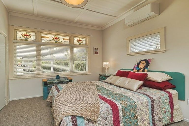 Photo of property in 182 Vigor Brown Street, Napier South, Napier, 4110