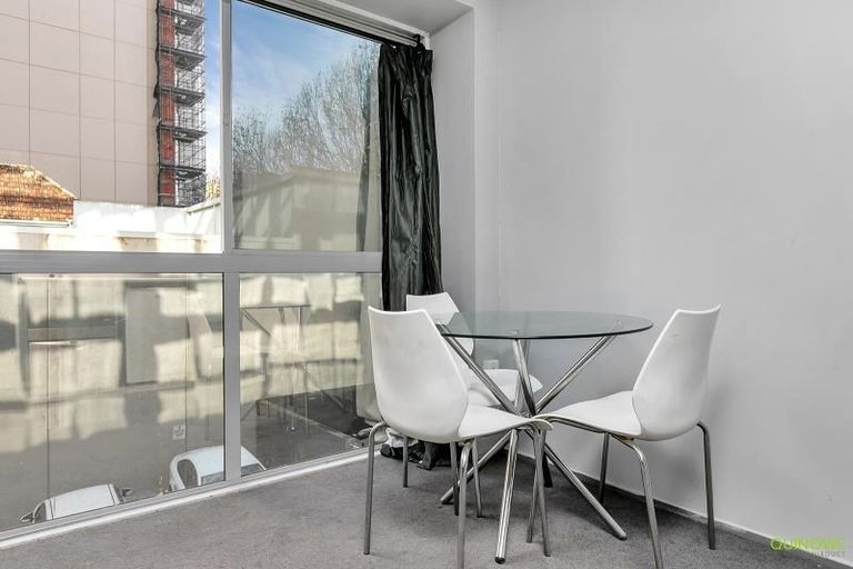 Photo of property in Harvard On Hobson Apartments, 2n/147 Hobson Street, Auckland Central, Auckland, 1010