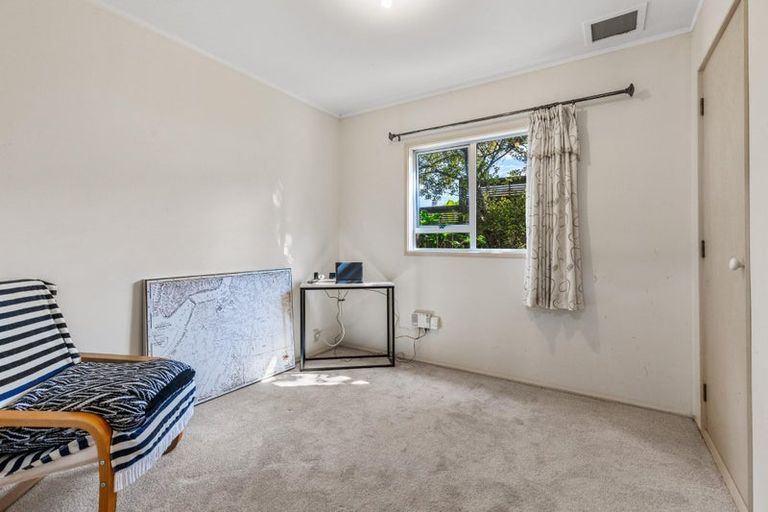 Photo of property in 51 Aberdeen Road, Castor Bay, Auckland, 0620