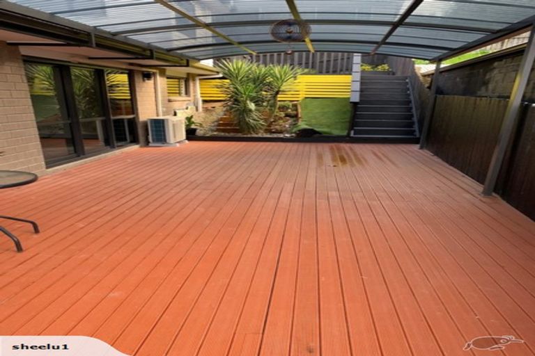 Photo of property in 12 San Casello Rise, Henderson, Auckland, 0612