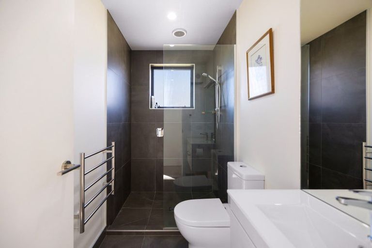 Photo of property in 47 Jacks Point Rise, Jacks Point, Queenstown, 9371