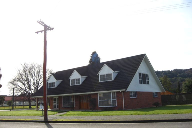 Photo of property in 141-143 Buller Road, Reefton, 7830