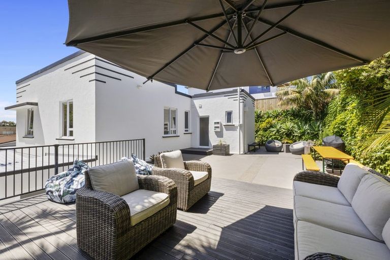 Photo of property in 26 Mclean Street, Strandon, New Plymouth, 4312