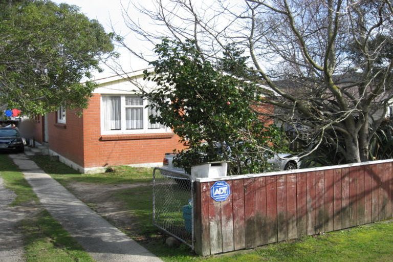 Photo of property in 41 Wise Street, Wainuiomata, Lower Hutt, 5014
